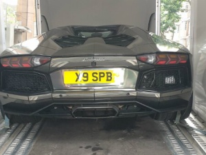Lamborghini-Aventador